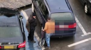 imagini-virale-la-brasoc-versetor-scaun-cu-rotile_32207700