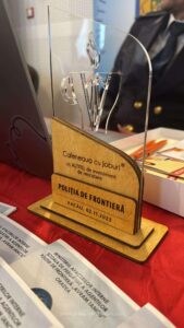 1699006382256 19483 S4