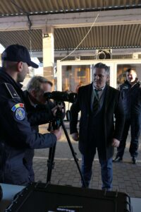 1732704043101 50595 S4