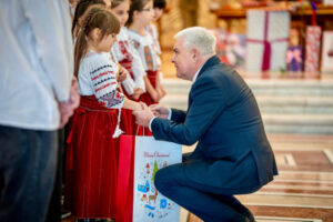 1 Crăciunul, O Sărbătoare Specială în Familia Armatei