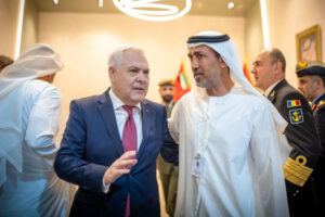 1 Intalnirea Ministrului Apararii Nationale Cu Ministrul De Stat Pentru Aparare Al Emiratelor Arabe Unite