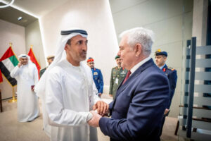 2 Intalnirea Ministrului Apararii Nationale Cu Ministrul De Stat Pentru Aparare Al Emiratelor Arabe Unite