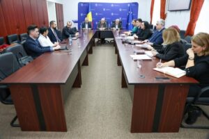 480609535 953103360331535 4547011936078758717 N