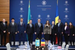 Consultările secretarului de stat ana tinca cu vice ministrul republicii kazahstan, roman vassilenko 4