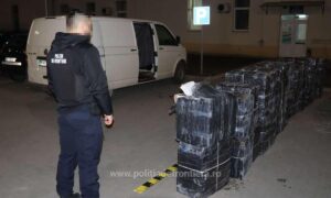 1744791107132 423 s4