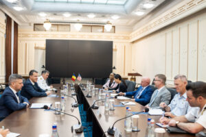 03 intrevedere cu senatorul american mark kelly laurentiu turoi4