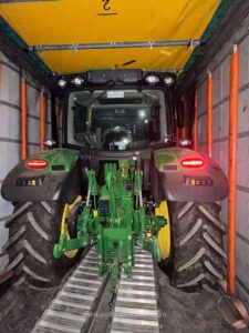 1751354450366 40654 s4