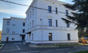 1756379113199 40865 s4