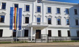 1756379113216 40864 s4