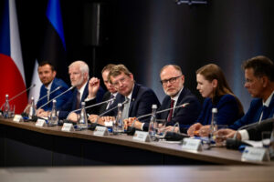 Ministrul apărării naționale, ionuț moșteanu, la forumul defence cooperation din ucraina 4