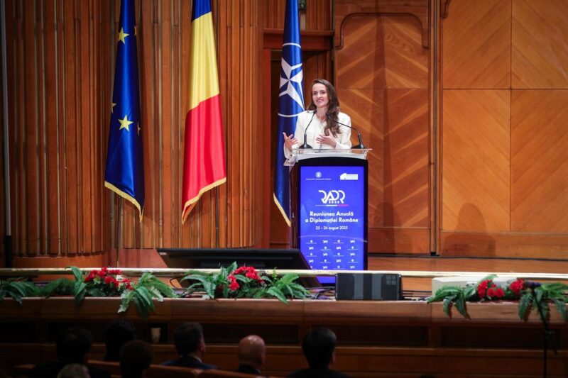 Fb3df45c d619 44dd 8539 3f1fcd77d498