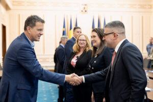 2 dialog româno australian la sediul mapn