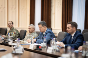 5. posibilități de dezvoltare a cooperării tehnico militare între românia și ucraina, discutate la mapn