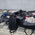 1763368796323 41189 S4