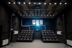 Cinema Johnny Freidorf Sala principala