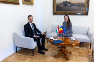 Întrevederea ministrului afacerilor externe, Oana Țoiu, cu ministrul afacerilor externe şi comerţului exterior al Ungariei, Péter Szijjártó (2)