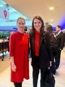 Semnarea Convenției de înființare a unei Comisii internaționale privind cererile de despăgubiri pentru Ucraina