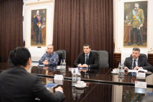 1 Întrevederea ministrului apărării naționale cu ambasadorul Japoniei în România (Defence Minister’s meeting with the Ambassador of Japan to Romania)