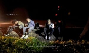 Cinci persoane depistate de polițiștii de frontieră constănțeni, după ce au încercat să intre ilegal în țară