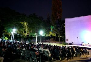 Noaptea Albă a Muzeelor la Filarmonica Banatul Proiecție de film mut, muzică live, expoziții și tururi ghidate
