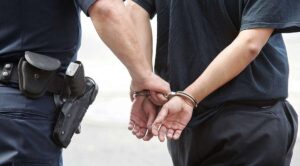 Jud. Cluj: Doi minori reținuți de polițiștii din Apahida pentru furt calificat