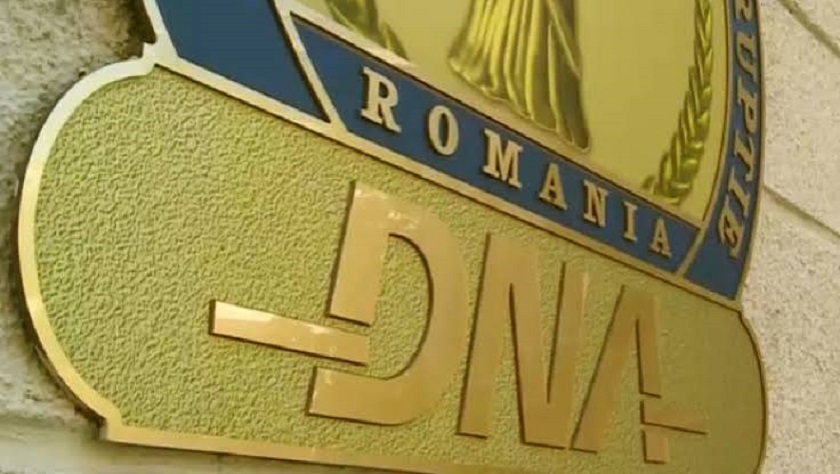 Images (1)